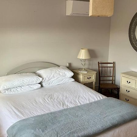 Cosy 2 Bed, Home From Home Haddenham  外观 照片